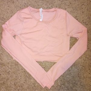lululemon dew pink ebb to street crop top